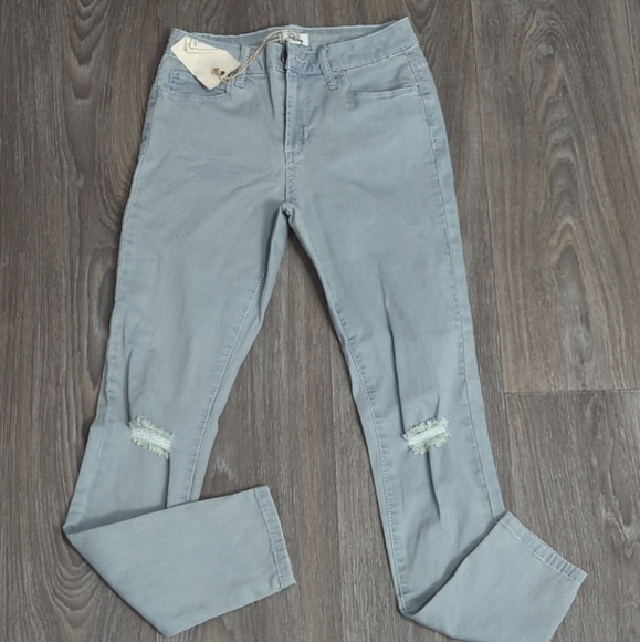 🌟NWT Easel Light Blue/Green Skinny Jeans - Picture 8 of 8